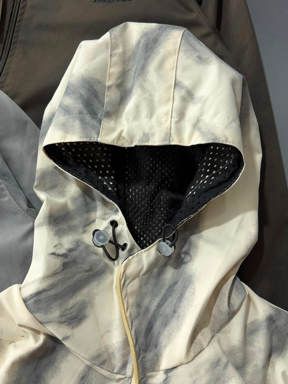 The North Face Men's Quest Jacket â€“ Solid Colorways