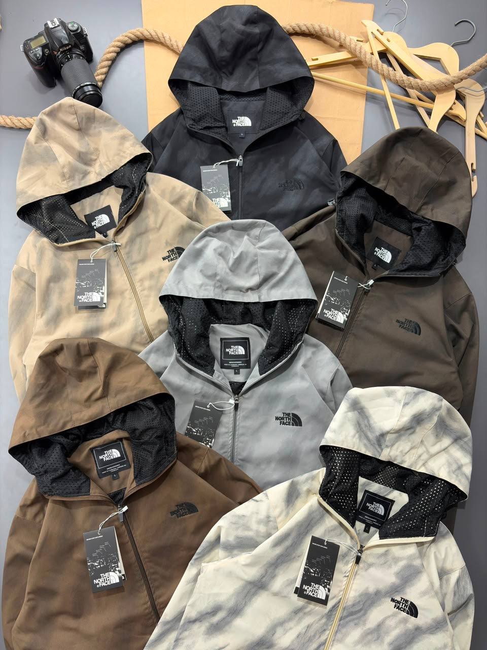 The North Face Men's Quest Jacket â€“ Solid Colorways