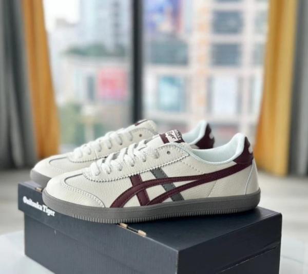 Onitsuka Tiger Tokuten White Burgundy - Original Reference