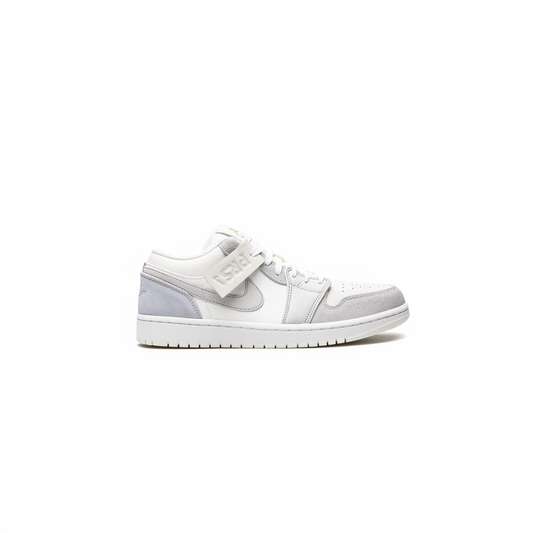 Air Jordan 1 Low x Paris Saint-Germain White Pure Platinum lateral view