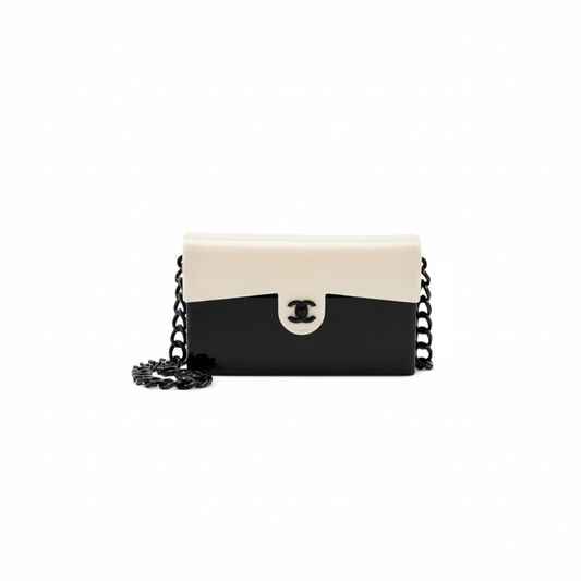 Chanel Bi-Color Flap Bag in Black and White Lambskin with Matte Black So-Black Hardware