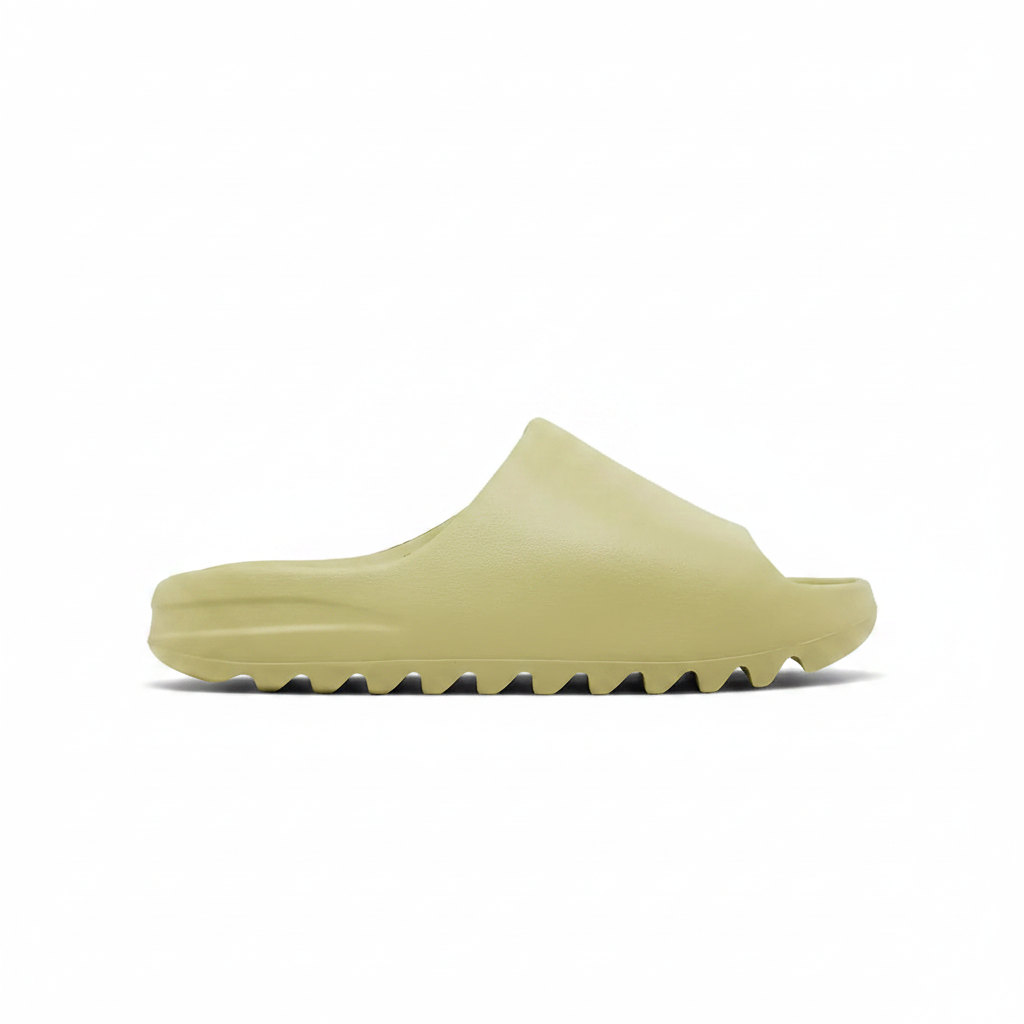 Adidas Yeezy Slide "Resin"