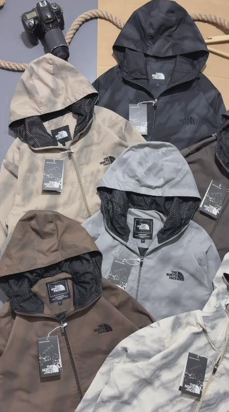 The North Face Men's Printed Quest Jacket â€“ White Marble